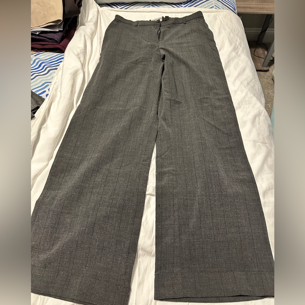 Size 12 Briggs NY gray/ black pants